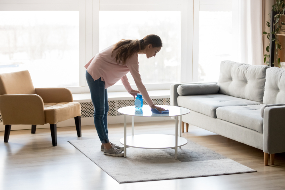 Best way to clean a glass table 3 easy steps C&C Glass